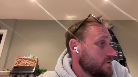 420 online show from April 23, 10:12 pm