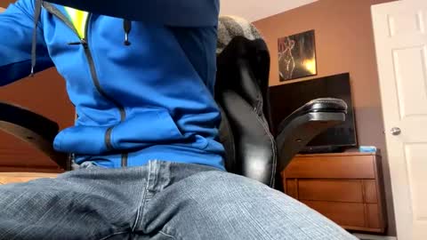 jjjjjfive online show from January 18, 9:56 am