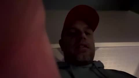 Snapshot of jlovindemsm chatting on October 22, 12:02 am Jimmy online show from October 22, 12:02 am