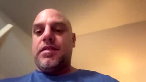 Snapshot of jlovindemsm chatting on March 4, 7:41 am Jimmy online show from March 4, 7:41 am