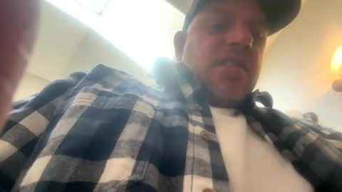 Snapshot of jlovindemsm chatting on March 6, 6:59 pm Jimmy online show from March 6, 6:59 pm