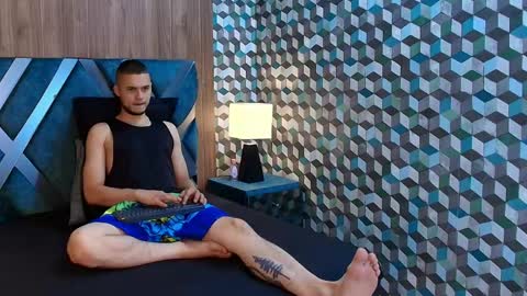  Joao online show from April 15, 9:37 pm