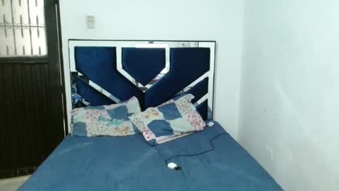 Snapshot of joao_leao chatting on September 14, 4:42 pm joao_leao online show from September 14, 4:42 pm