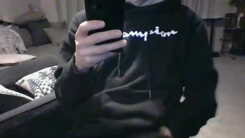 Snapshot of joe5star chatting on March 10, 4:38 am joe5star online show from March 10, 4:38 am