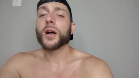 Snapshot of joe883555 chatting on October 13, 5:02 am joe883555 online show from October 13, 5:02 am