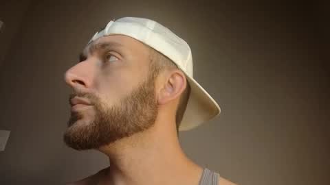 Snapshot of joe883555 chatting on October 24, 3:41 am joe883555 online show from October 24, 3:41 am