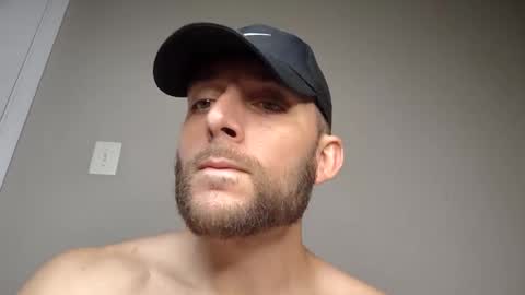 Snapshot of joe883555 chatting on October 16, 12:18 am joe883555 online show from October 16, 12:18 am