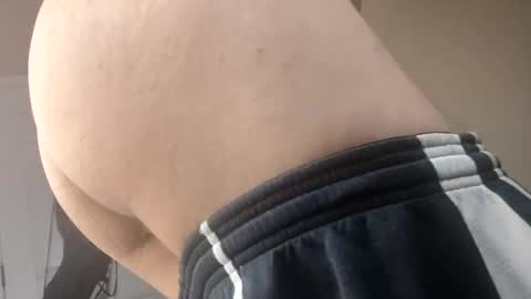 Snapshot of joe883555 chatting on October 19, 12:37 am joe883555 online show from October 19, 12:37 am