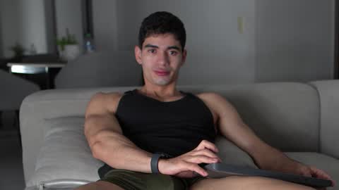 Snapshot of joe_steel1 chatting on January 4, 10:27 am joe_steel1 online show from January 4, 10:27 am
