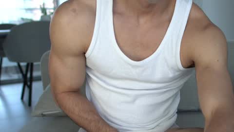 Snapshot of joe_steel1 chatting on December 12, 4:53 pm joe_steel1 online show from December 12, 4:53 pm