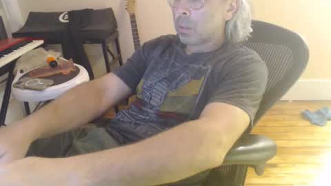 joebo7575 online show from June 9, 3:19 am
