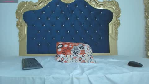 joecollins_ online show from October 24, 12:02 am