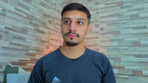 Joel Callvil online show from April 18, 3:57 pm