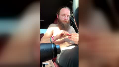 joey2snowy759685 online show from January 16, 8:11 pm