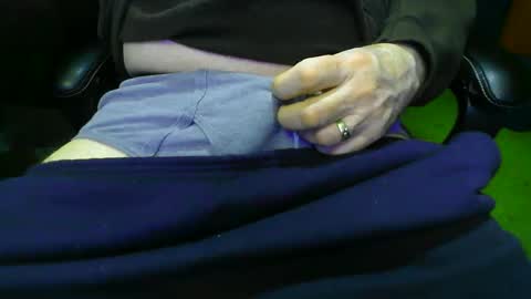 joeyballs123 online show from January 7, 7:52 pm