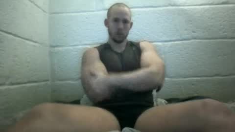 Snapshot of joeybanan chatting on March 6, 10:04 pm joeybanan online show from March 6, 10:04 pm