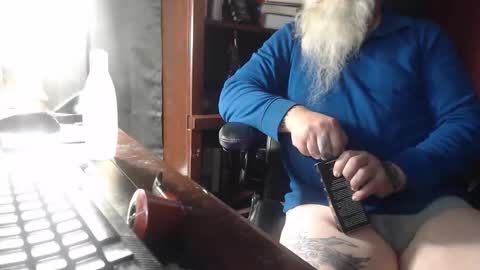 joeyzzz1 online show from February 22, 2:24 am