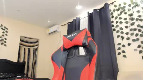 Johan Beley online show from September 18, 2:41 pm
