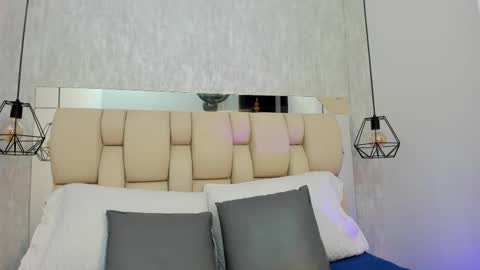 Snapshot of johan_gz_ chatting on October 6, 11:37 am Johan online show from October 6, 11:37 am
