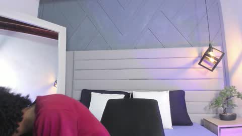 Johan  online show from November 4, 12:06 pm