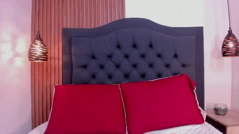 Johan  online show from April 14, 11:43 am