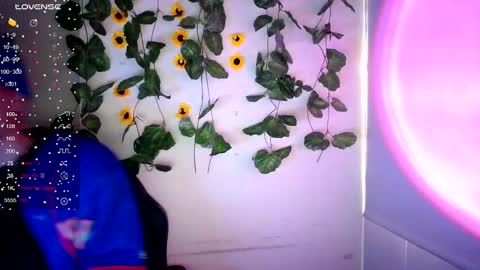 johan_parker222 online show from September 23, 7:35 pm