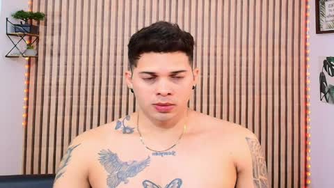 johan speitzer online show from April 25, 6:49 am