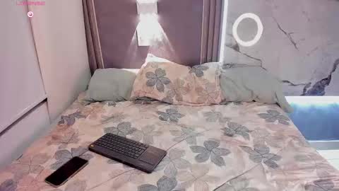Snapshot of johan_williams_07 chatting on September 25, 8:24 am Johan Williams online show from September 25, 8:24 am