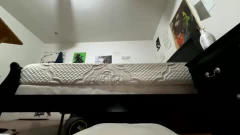 johannaluver online show from November 5, 8:38 am