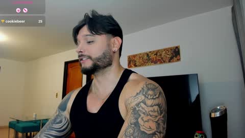 Snapshot of johatsu chatting on January 29, 12:33 am King - online show from January 29, 12:33 am