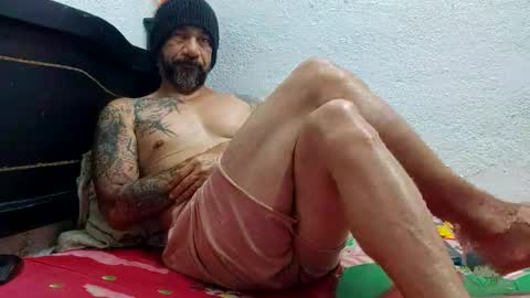   online show from January 14, 4:04 am