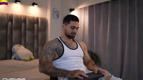 Snapshot of john_king29 chatting on November 1, 11:58 am john online show from November 1, 11:58 am