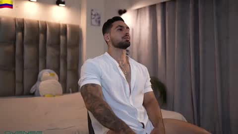 Snapshot of john_king29 chatting on October 21, 8:12 pm john online show from October 21, 8:12 pm