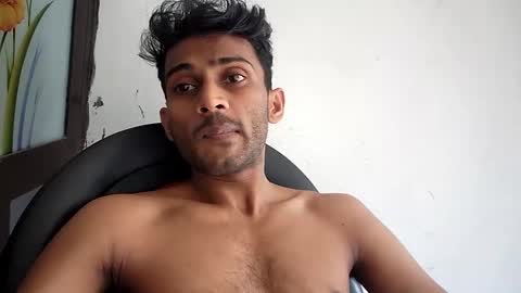 Snapshot of john_lee_derik chatting on February 11, 7:02 am john_lee_derik online show from February 11, 7:02 am