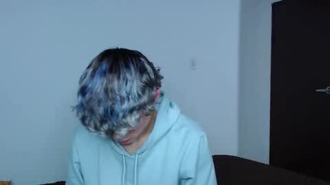 John Vichenso online show from November 21, 9:25 pm