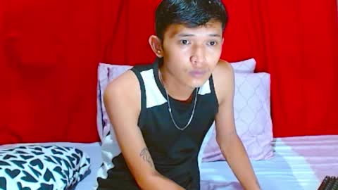 JohnXxx online show from May 9, 12:06 pm