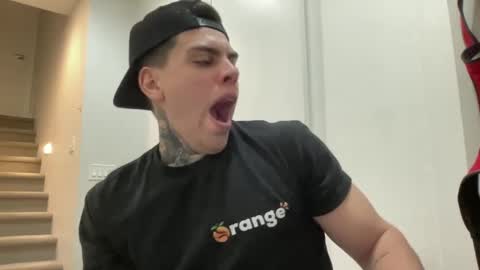 JAXX online show from March 9, 2:50 am