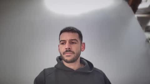 johnb online show from December 18, 10:19 am