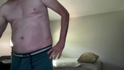 Snapshot of johnjbrown chatting on October 7, 3:38 pm JustForFun online show from October 7, 3:38 pm