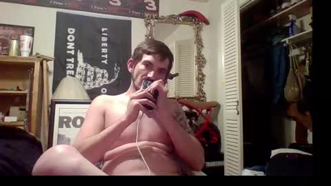 Snapshot of johnleedtx chatting on February 18, 6:48 am johnleedtx online show from February 18, 6:48 am