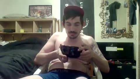 Snapshot of johnleedtx chatting on February 27, 1:35 am johnleedtx online show from February 27, 1:35 am