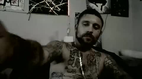 johnniejohnnied online show from January 7, 4:59 pm