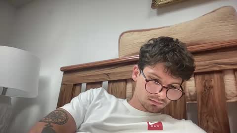 Snapshot of johnny__wood chatting on September 8, 10:31 pm Johnny online show from September 8, 10:31 pm