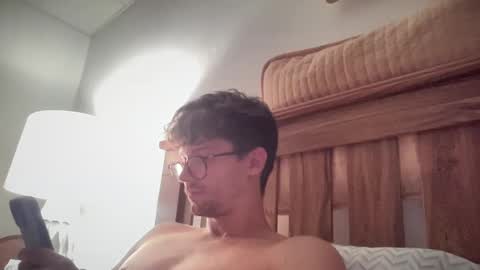 Snapshot of johnny__wood chatting on September 11, 6:45 am Johnny online show from September 11, 6:45 am