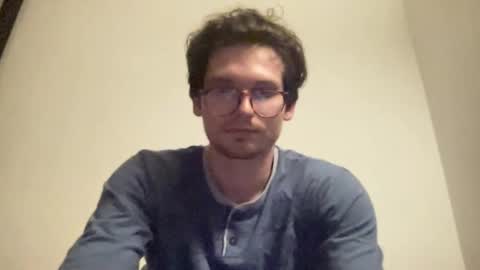 Snapshot of johnny__wood chatting on December 23, 12:35 am Johnny online show from December 23, 12:35 am