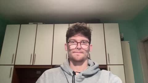 Snapshot of johnny__wood chatting on January 7, 1:43 pm Johnny online show from January 7, 1:43 pm