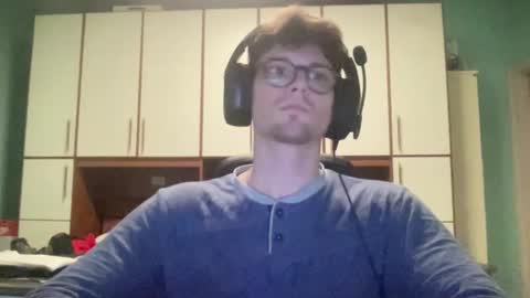 Snapshot of johnny__wood chatting on January 1, 9:20 pm Johnny online show from January 1, 9:20 pm
