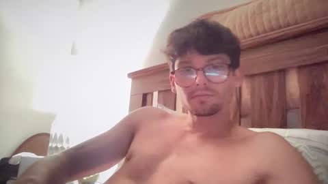 Snapshot of johnny__wood chatting on September 12, 6:41 pm Johnny online show from September 12, 6:41 pm