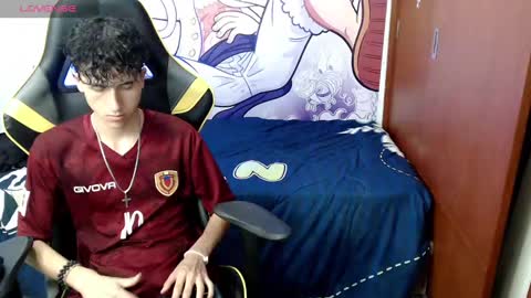 johnny_cagee online show from December 10, 5:07 am