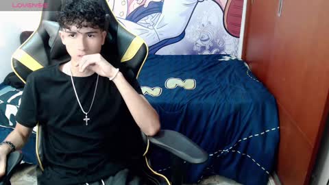johnny_cagee online show from December 11, 3:47 am